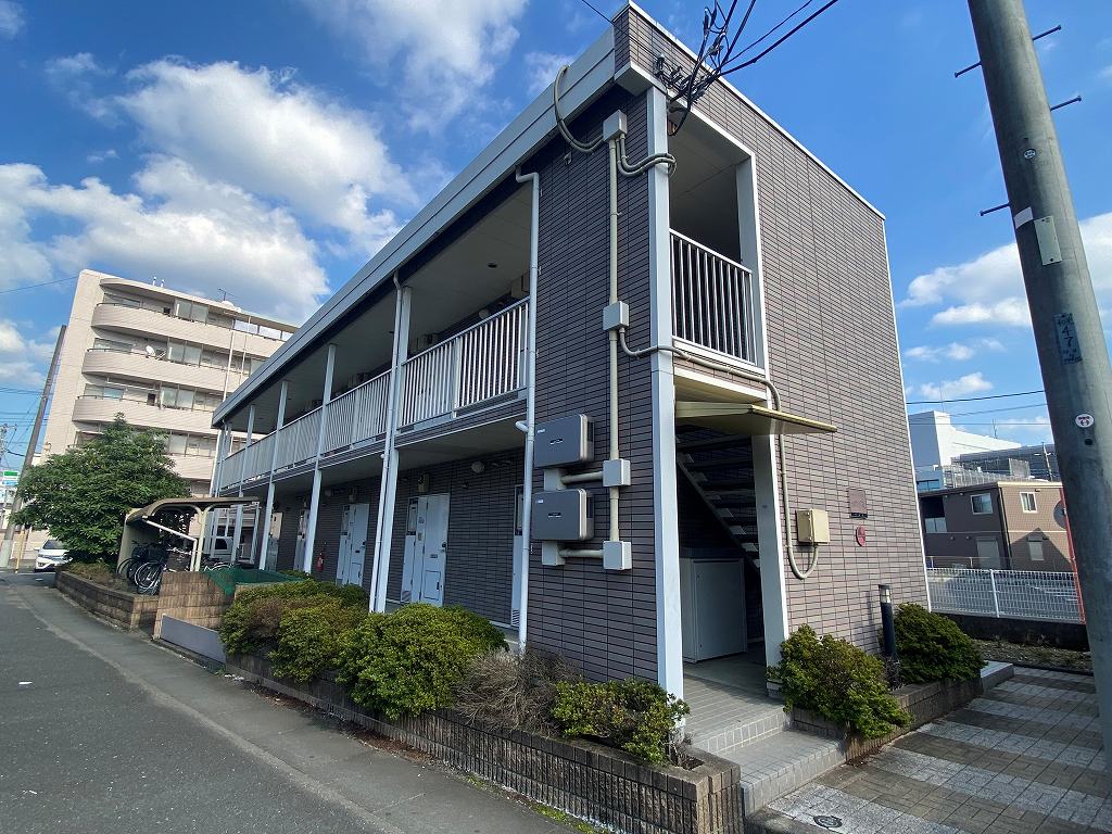 レオパレスペルルの外観画像