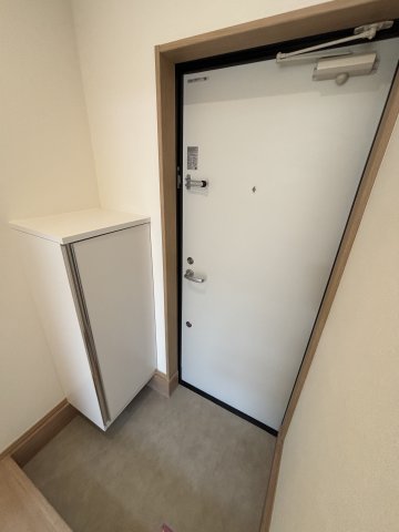 Ｆｌａｔ八千代村上0202号室 玄関