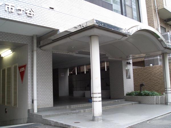 コスモシティ市ヶ谷407号室 エントランス