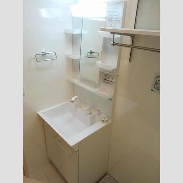アウラ西船 洗髪洗面化粧台