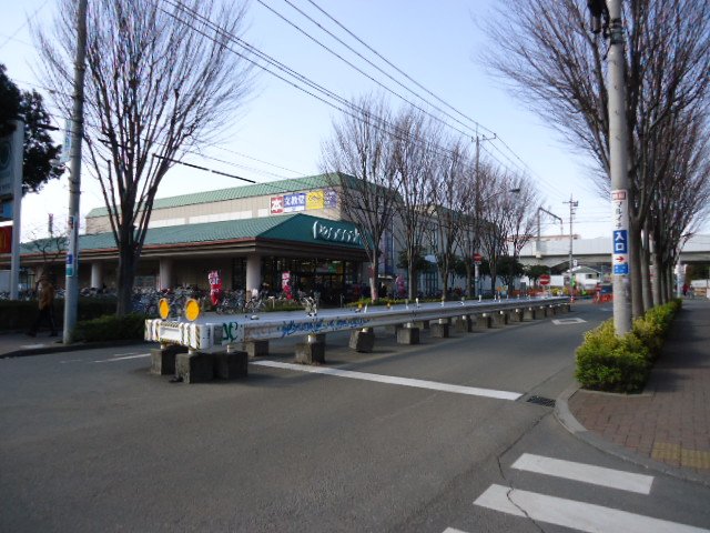 キャトル　セゾン（quatre saisons） 大丸ピーコック東小金井店まで659ｍ