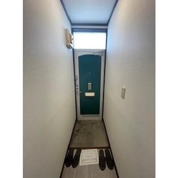 スリーウッド成増 玄関