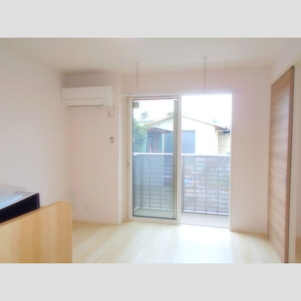 アヴニール リビング