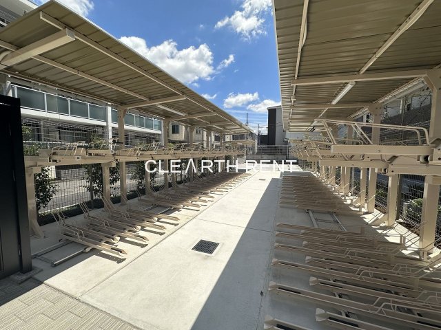 ＴＨＥ ＰＡＳＥＯ新小岩Ⅱ5階 屋根付き駐輪場☆直接の管理会社クレアスレント☆