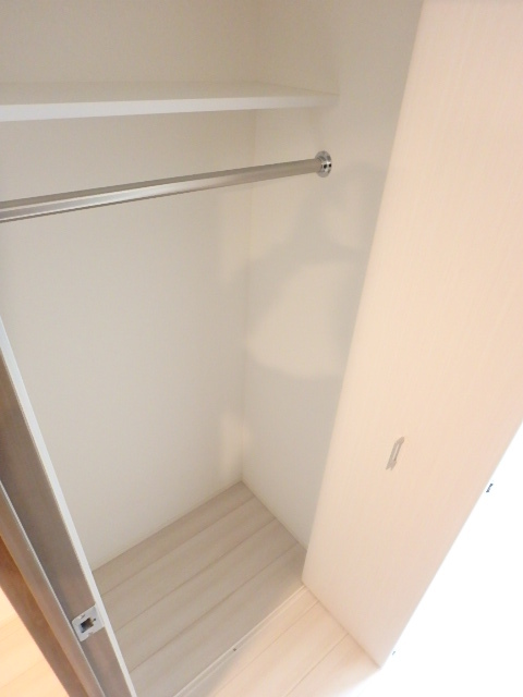 ガーラ横濱関内グランドステージ10階 クローゼット