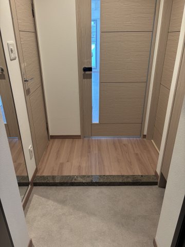 ＬＡＳＡ大崎Ⅴ0201号室 玄関