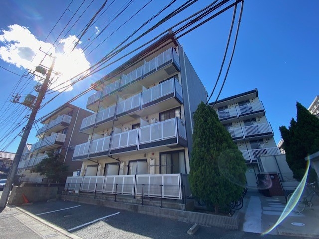 レオパレスソフィア　壱番館の外観画像