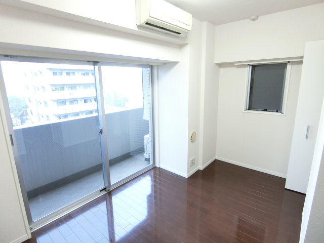 SYNEX HON-KOMAGOME903号室 ※過去退去時のお写真です