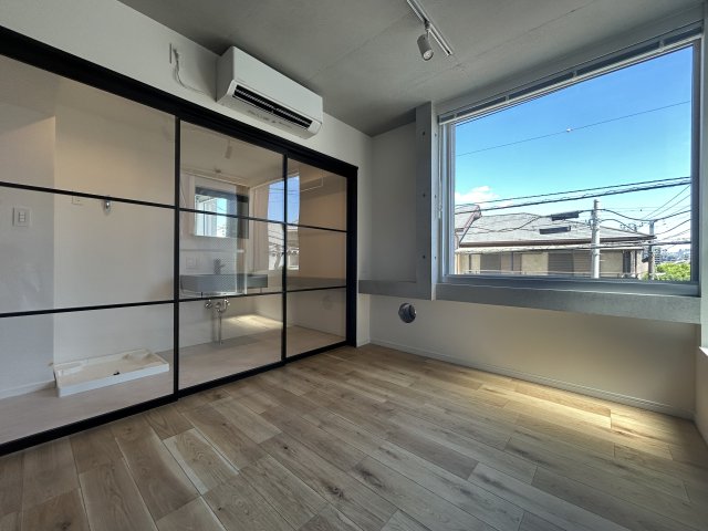 グランパセオ目黒大塚山B106号室 リビング