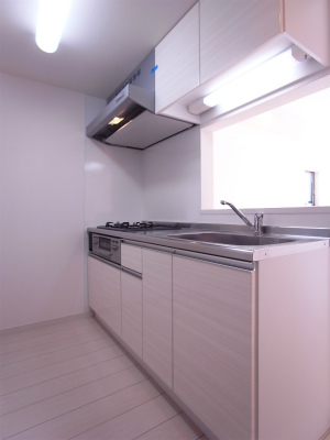 リブリ・シャイニー平松1階 キッチン