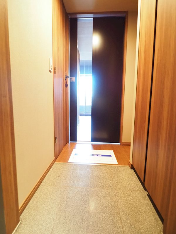 レジディア品川5階 玄関