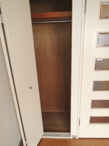 スカイコート川崎第8604号室 収納