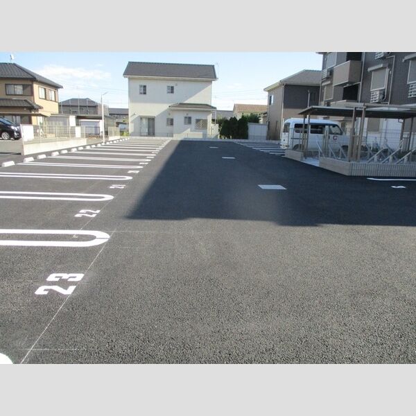 Stella101号室 駐車場