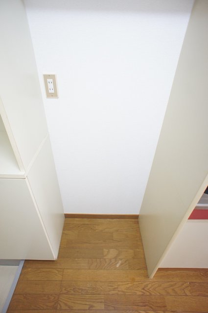 ブロードフラット0106号室 同タイプ別部屋写真です。現況優先