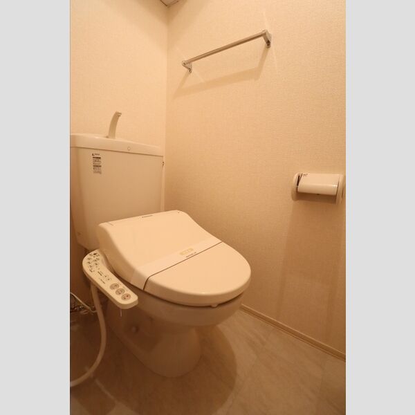 グランドソレイユBaba111号室 温水洗浄暖房便座