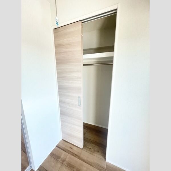 ロイジェント山王0801号室 収納