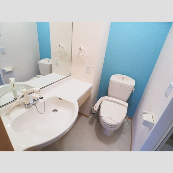 フラットFK 洗髪洗面化粧台・トイレ