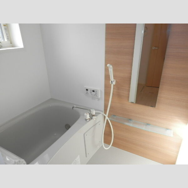 サンテラス市ヶ尾303号室 バス