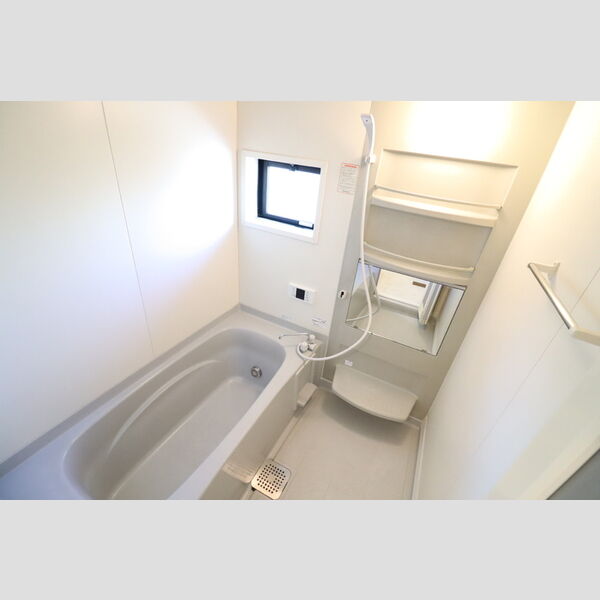 ルミナール・デュオ201号室 浴室