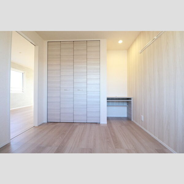 Frais Parfum(フレ パルファン) 洋室