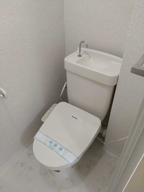 グリーンパーク田園１８号 トイレ