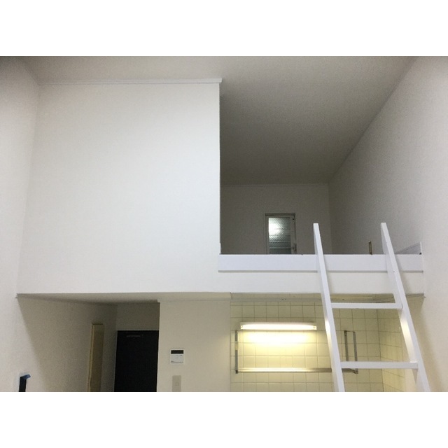 三ツ沢ホームズ103号室 内観