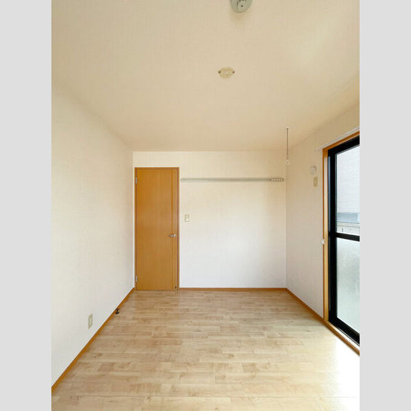 グリーンヒルズ206号室 同建物別部屋の参考画像