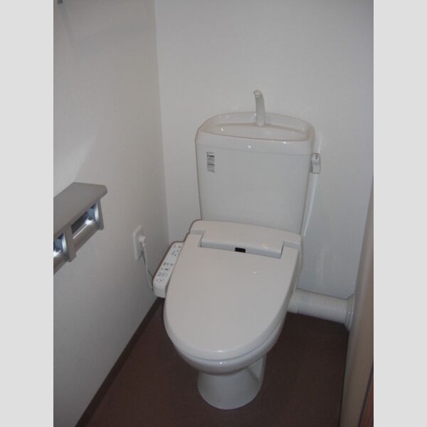 プレミールコート304号室 トイレ