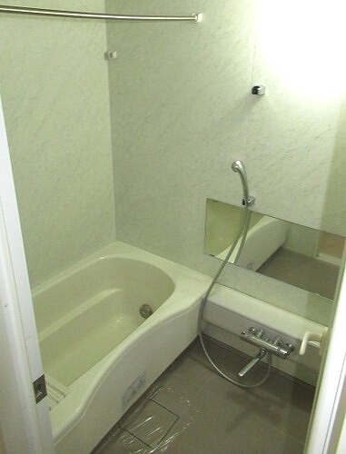 カテリーナ代々木プレイス 浴室　※2021年6月撮影