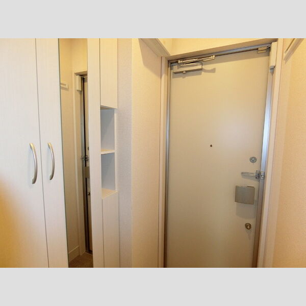 ラ・カーサ 玄関