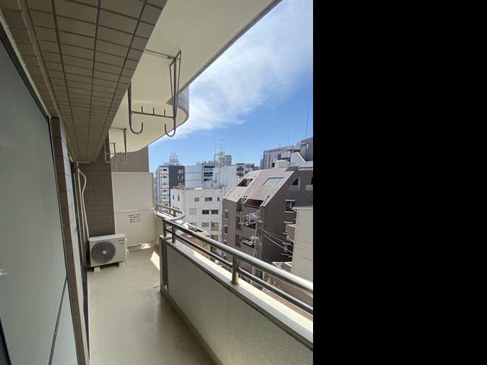 ロイヤルフラット野毛山弐番館 バルコニー
