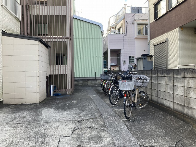 コーポ佐伯 エントランス