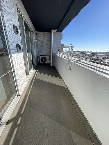 ブランズ調布サザンプレミアム リビング・ダイニング側バルコニー