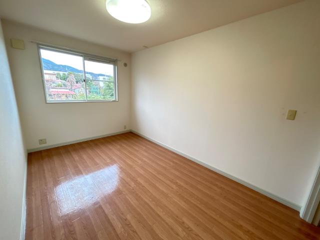 マノリアⅡ203号室 寝室