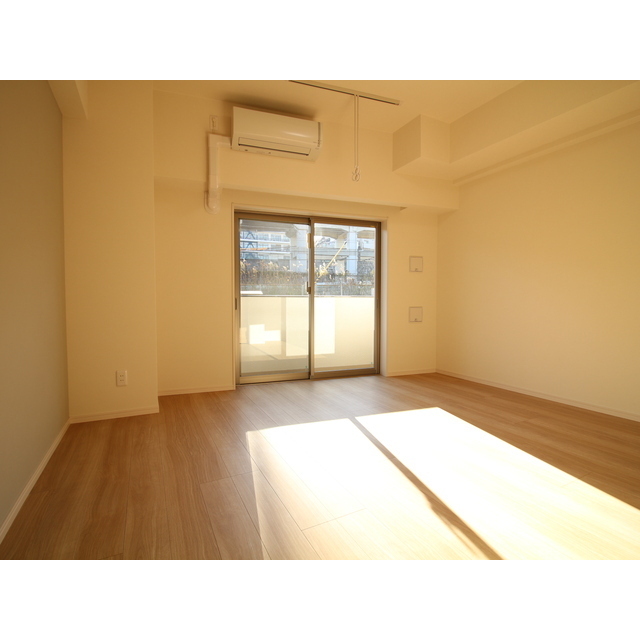 プレール・ドゥーク上中里 洋室