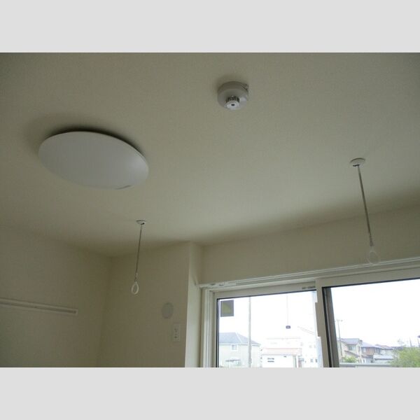 Stella101号室 室内物干し