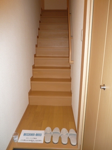 ブリーズ東海神Ａ1階 玄関