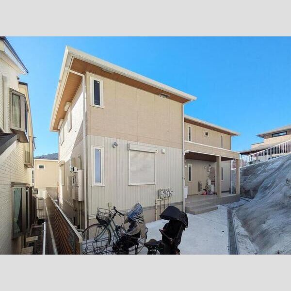 エルデガーデン　Ⅰ号館101号室 建物外観