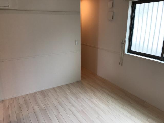 リブロ弐番館 洋室