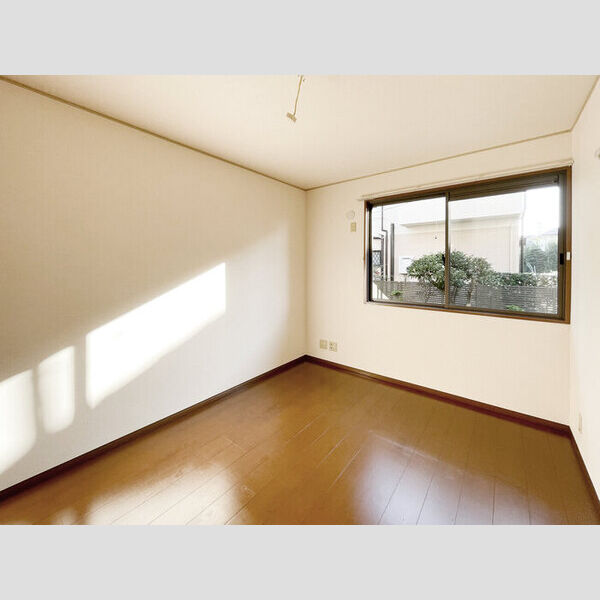 プリマヴェーラⅡ 洋室①約6.0帖