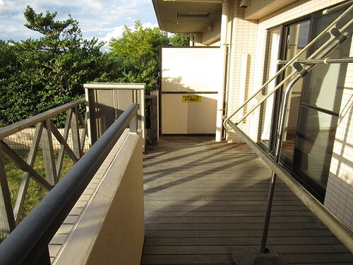 ライオンズタワー片瀬江ノ島1階 同建物別部屋の参考画像