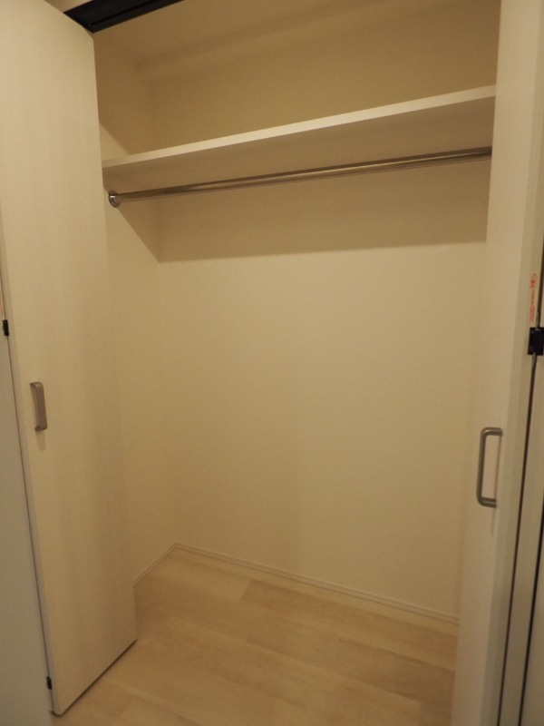 レジディア新御茶ノ水8階 収納