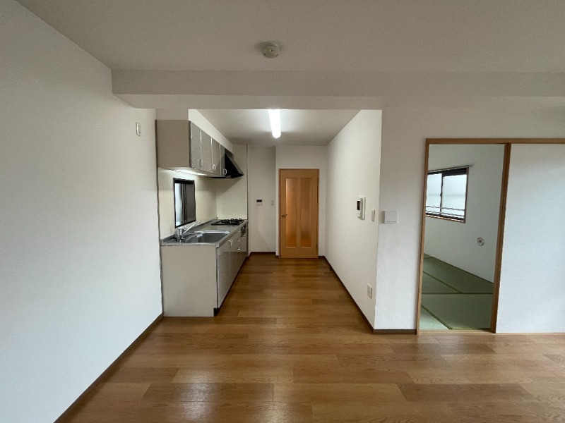 パストラル西府2階 リビング