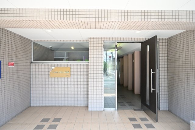 Ｊパークウェル中村橋4階 エントランス