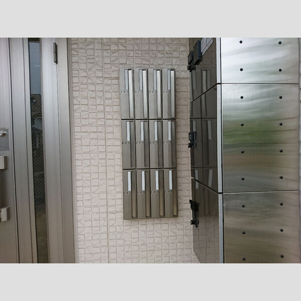 インペリアルN・Y101号室 集合ポスト宅配ボックス