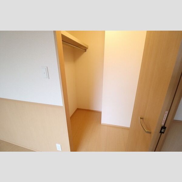 サニーコート ウォークインクローゼット