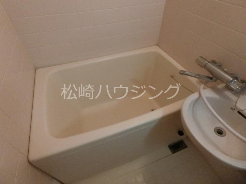 第三さかえビル1階 お風呂