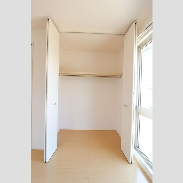 クリスパール クローゼット