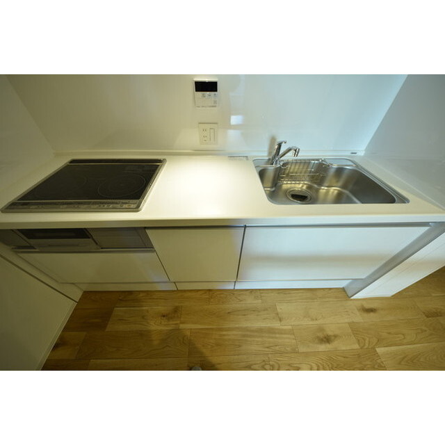 グランパセオ代々木上原0106号室 内観