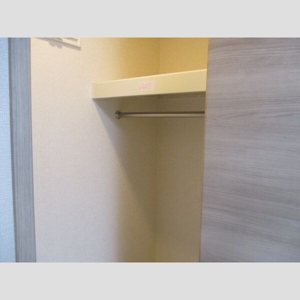 グリシーヌ五井 ウォークインクローゼット